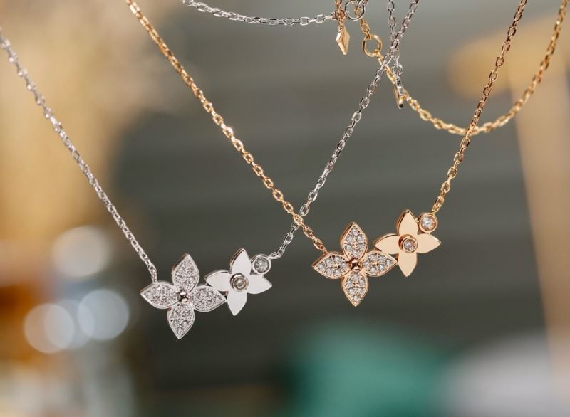 Louis Vuitton Necklaces